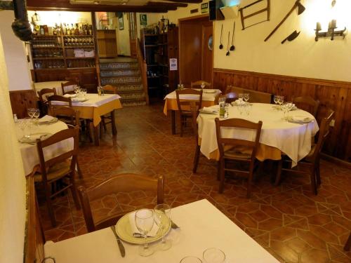 Étterem, Pension Mariola in Agres