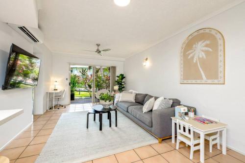 Wallaby Lane Family Friendly walking distance to Trinity Beach