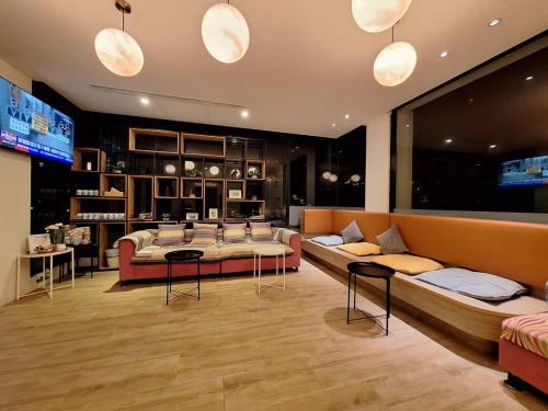 Skupni salon/TV območje, Yanmin Hot Spring Resort near Yangmingshan National Park
