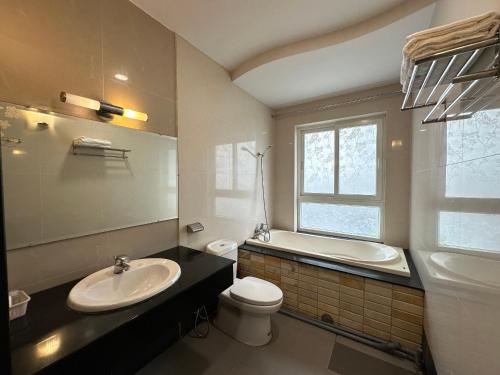 NEW LAND Apartment 2 - Phu My Hung