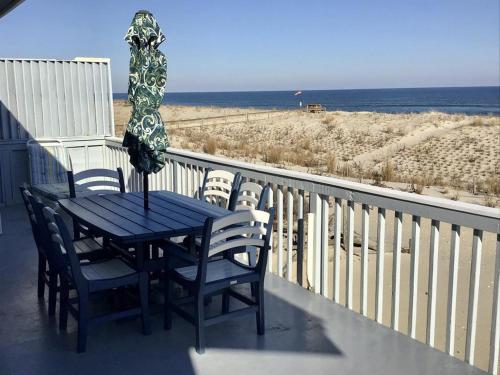 Pet Friendly Beachfront Vacation Rental On Lbi in Brant Beach, USA
