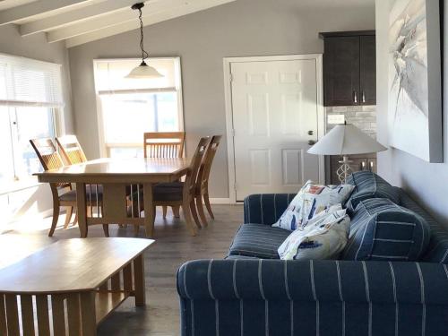 Pet Friendly Beachfront Vacation Rental On Lbi in Brant Beach, USA