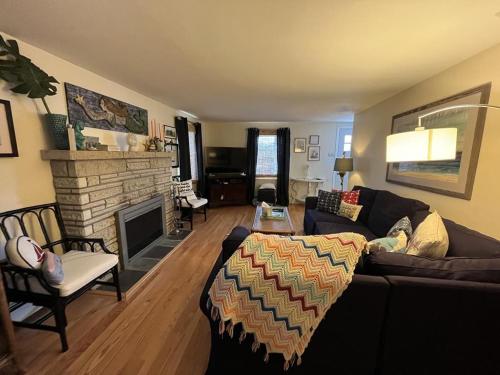 Sonny S Shack, Llc in Beach Haven Crest, USA