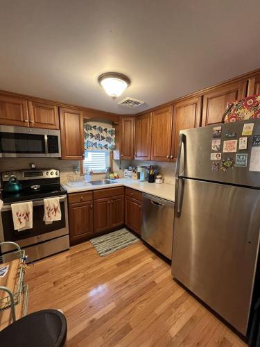 Sonny S Shack, Llc in Beach Haven Crest, USA