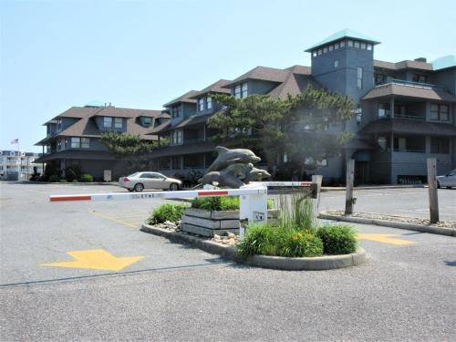 Desirable Fishery Condo 1St, Fl in Ship Bottom, USA