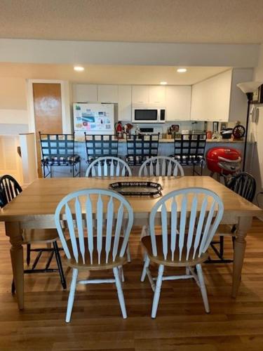 Desirable Fishery Condo 1St, Fl in Ship Bottom, USA