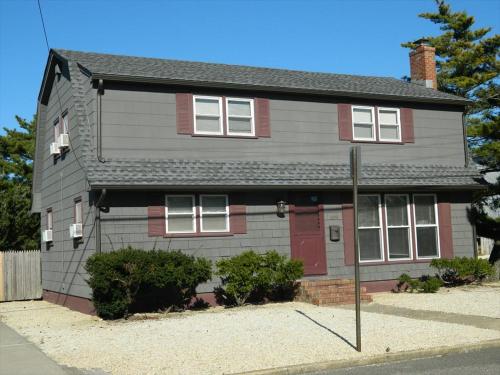 Great Family Home Close To Beach in Beach Haven, USA