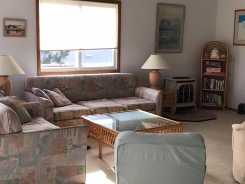 Classic Beach Home With Hot Tub! in Waretown, USA