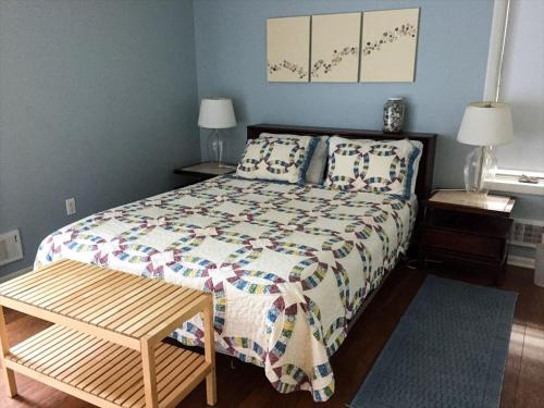 Single Family Beach House Close To Kiddie Beach Ocean in Surf City, USA