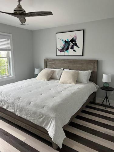 Beautiful Lagoon Front 5 Bedroom Home in Waretown, USA
