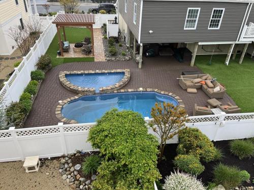 Bayside Beauty- Perect House For Multi Family Gatherings in Ship Bottom, USA