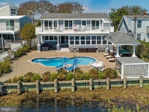 10865 Moore in Waretown, USA