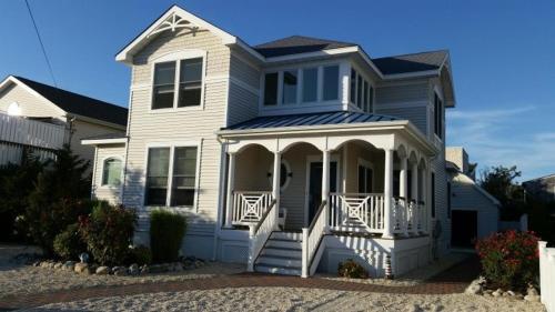 Beautiful Bayside Retreat in Ship Bottom, Vereinigte Staaten von Amerika