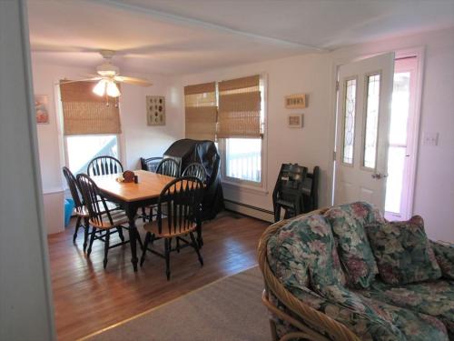 Roomy Bayside Duplex- 2 Full Baths in Beach Haven, USA