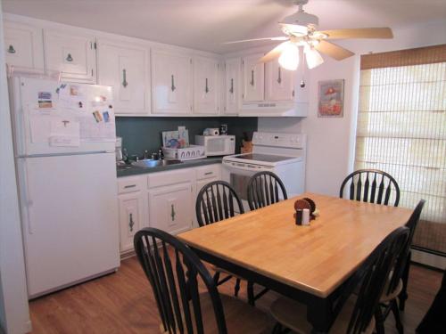 Roomy Bayside Duplex- 2 Full Baths in Beach Haven, USA