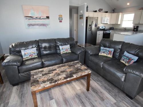 Single Family Home Located In Ship Bottom On The Bay Side But Close To The Beach - Pet Friendly in Ship Bottom, USA