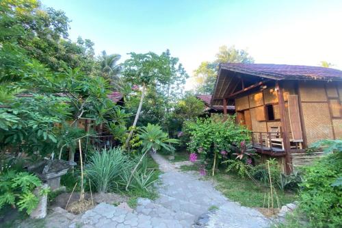 SPOT ON 93511 Rinjana Homestay