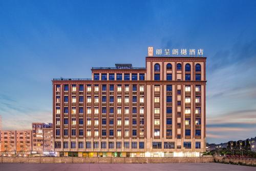 Licheng Langyue Hotel - Huizhou Huicheng Shuikou Branch