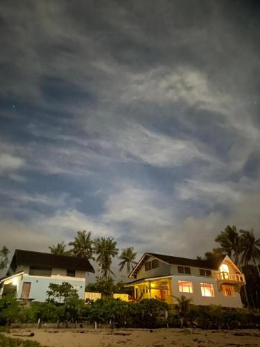 Exterior view, BlueWave Surf Stay in San Isidro