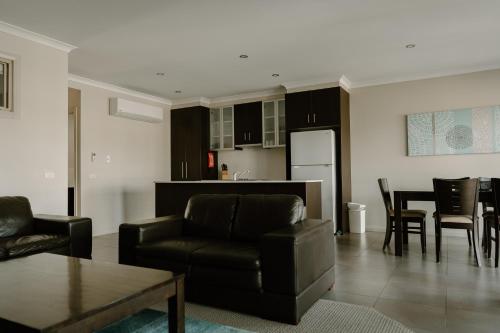 Yarrawonga Waterfront Apartments