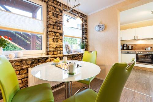 One-Bedroom Apartment with Terrace image 7
