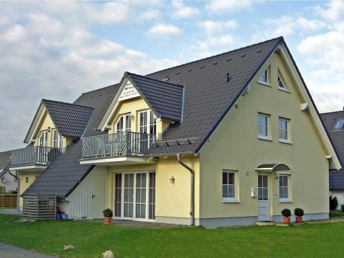 Two-Bedroom Apartment with Balcony