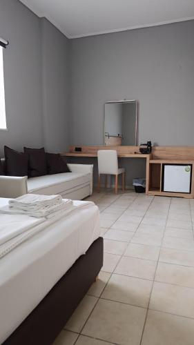 Hotel Plaza - image 3
