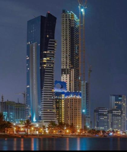 شقة برج داماك الجوهرة Damac aljawhara tower