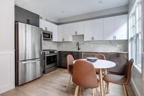 Somerville 2br w wd near union square T stop BOS-964 in Somerville, USA