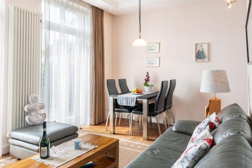 Two-Bedroom Apartment with Terrace image 10
