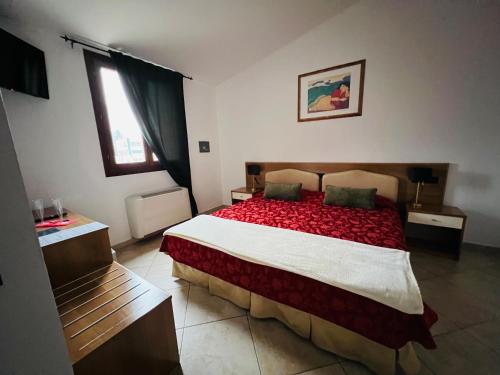 2 twin beds