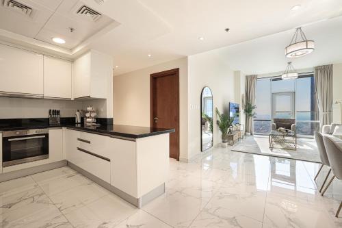 Visionary Vista: 2BR Al Habtoor City - image 11