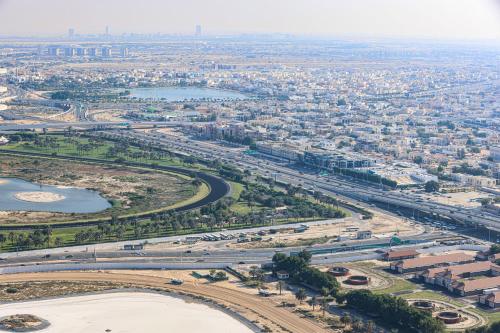 Visionary Vista: 2BR Al Habtoor City - image 8