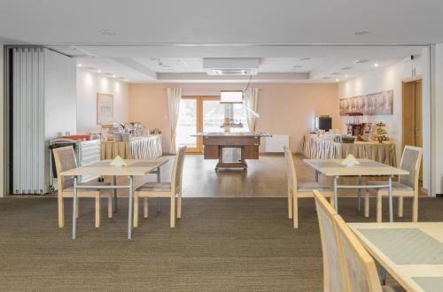 Hotel Orange Przeźmierowo - image 11