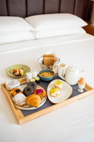 Courtyard by Marriott Hyderabad photo 1