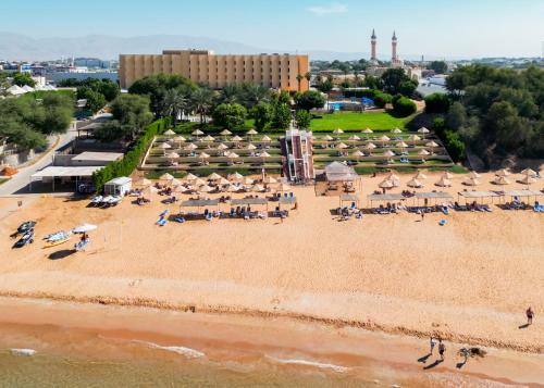 BM Beach Hotel photo 2