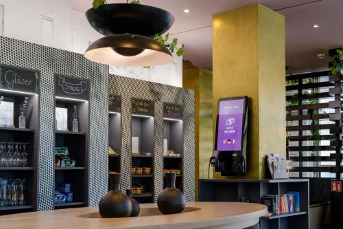 Mercure Hotel Würzburg am Mainufer - image 4