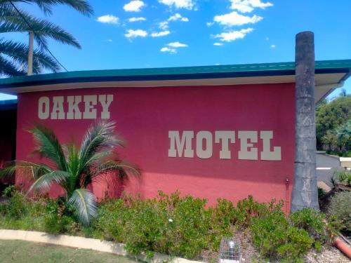 Oakey Motel