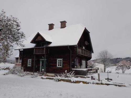 Ferienhaus Schlossbauer, Unterkunft in Spielberg