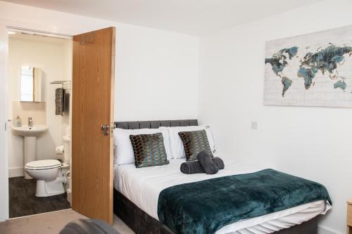 Penthouse - Liverpool City Centre - NHS STAYS - Liverpool Royal Hospital, Liverpool (photo 4)