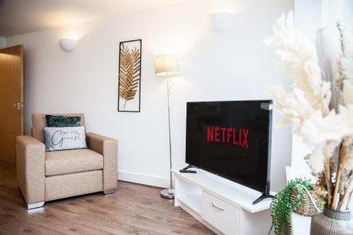 Penthouse - Liverpool City Centre - NHS STAYS - Liverpool Royal Hospital, Liverpool (photo 3)
