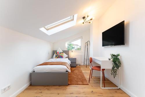 Neues Haus ,11 Betten, völlmöbliert mit Parkplätzen, Garage und Garten in Wildau, Deutschland