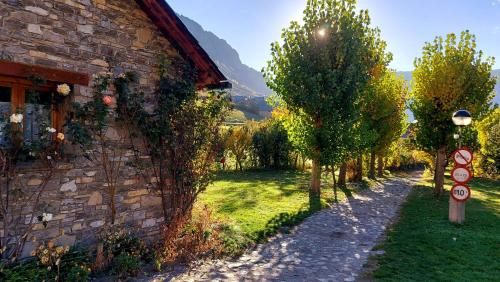 A szálláshely kívülről, Camping Solau in Espot