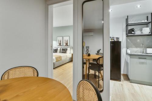 Cucina, Limehome Athens Solonos City Center in Atene