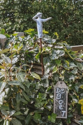 Tiny House De Boet, in Natuurgebied en vlakbij het Strand Tiny House De Boet, in Natuurgebied en vlakbij het Strand