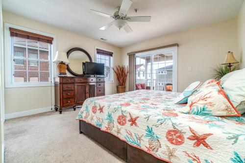 Central Ave Getaway with Elevator in Ocean City, USA