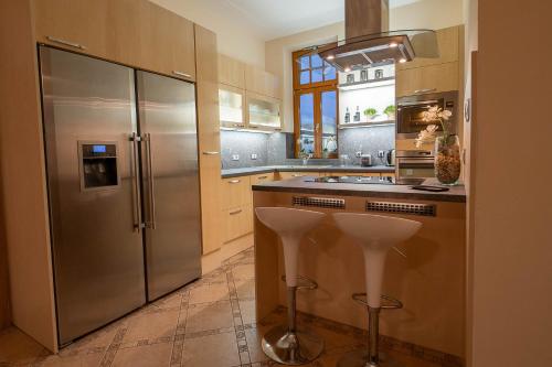 مطبخ, Executive 2-Bdrm central suite in usti nad Labem