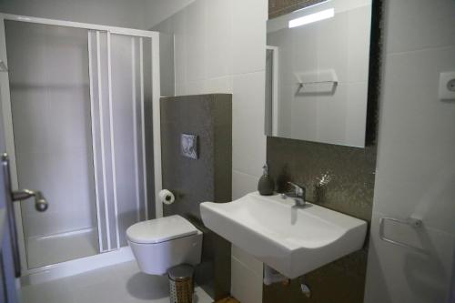 Hostel Rossio Alcobaça - image 12