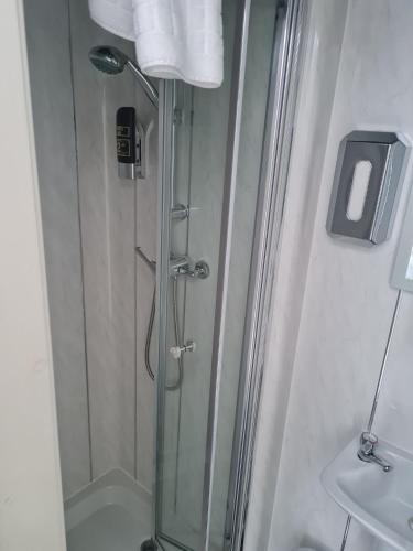 Queens Plaza Hotel - image 4