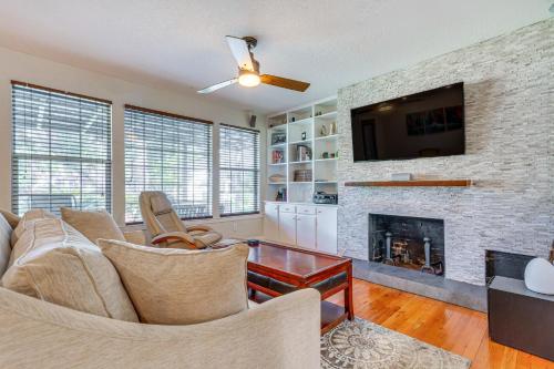 Pensacola Home in Historic East Hill Neighborhood